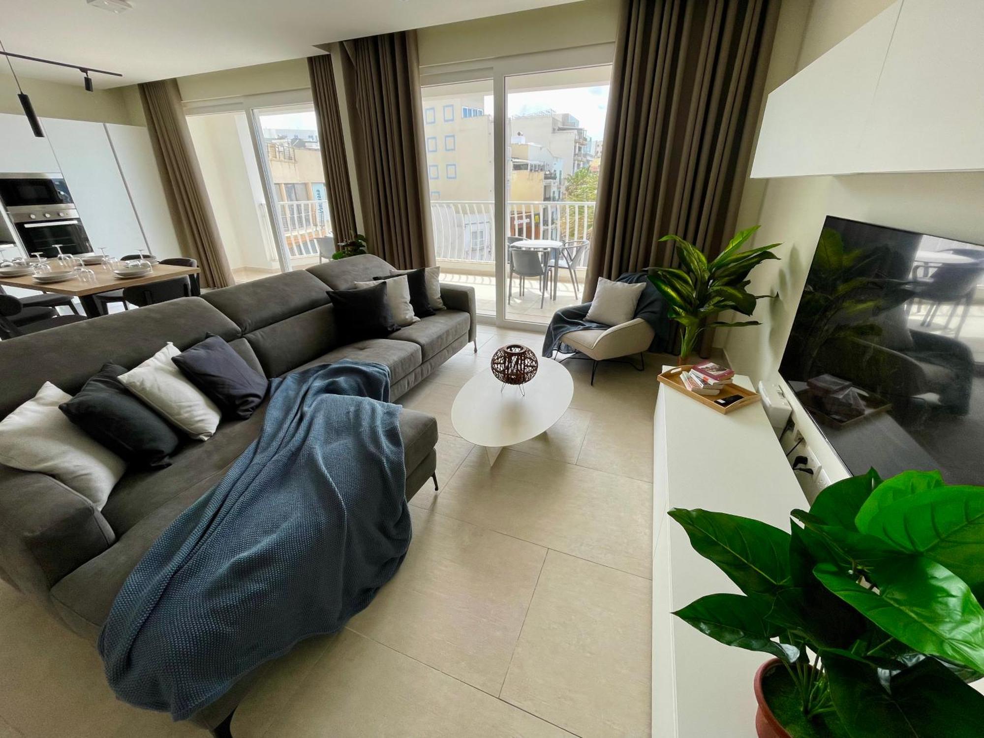 Bugibba Square Seafront Lux Apartments By Holi St. Paul's Bay Dış mekan fotoğraf